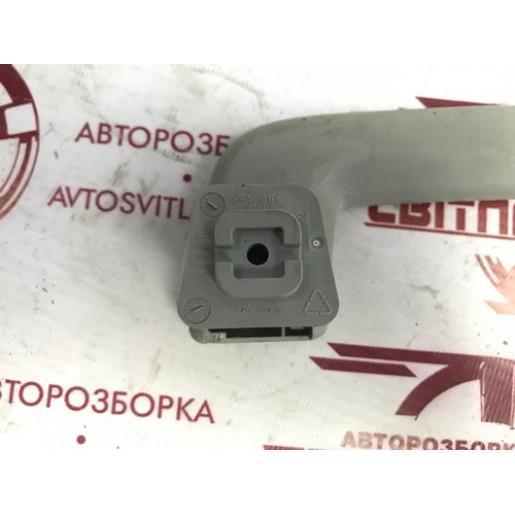 Ручка внутренняя потолочная передняя Jaguar XF 2008-2015 8X23F045C96A